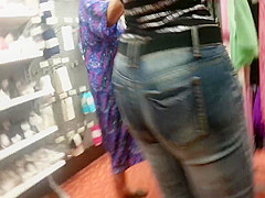 Candid - Bottle Curves Latina Milf