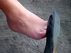 Candid Brunette Feet & Legs Shoeplay Dangling