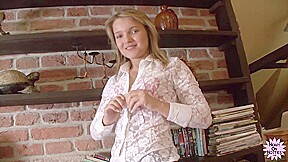 Carina Solo With Carina - HeavyOnHotties