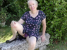 Caroline Is 65 But Still Has A Great Body  Watch And Enjoy! - MatureNl
