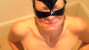 Catwoman rexeives a special facial blitz