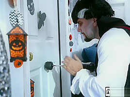 Cecilia Lion - Cecilia Lion's Hardcore Halloween Fuck HD