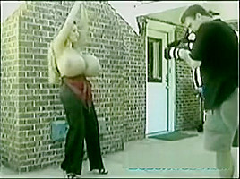 Chelsea Charms BosomQuest Photo