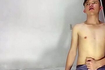 Chicos calientes por cam (parte 1)
