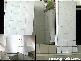 Chinese College Girls Toilet