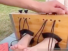 Chinese Tickle