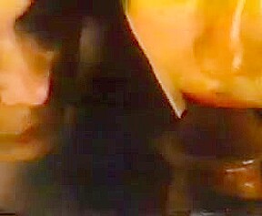 Crazy Vintage, Blowjob porn scene
