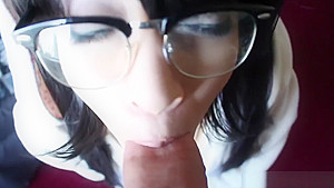 Creamy Pussy teen 18+ Gets A Creampie