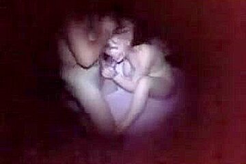 Cuckolding in hot bath