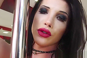 Curvy ts Victoria Carvalho jerks off and plays around