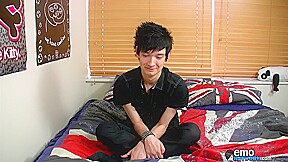 Cute British Emo Boy Kyle Wilkinson - ExposedEmos