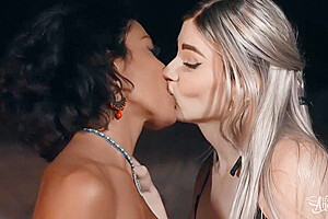 Cute Shemales Interracial Surprising Sex Movie - Natalie Mars
