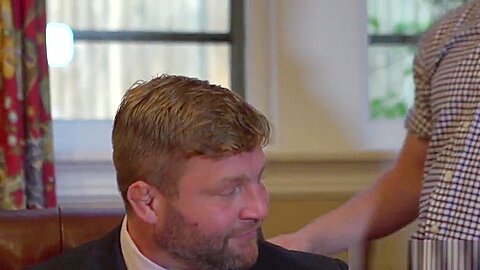 Cute twink cocksucked in the office