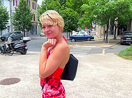Daisy, 25 years old, medical secretary in Lyon: a little bomb!