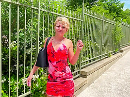 Daisy, 25 years old, medical secretary in Lyon: a little bomb!