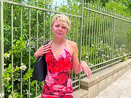 Daisy, 25 years old, medical secretary in Lyon: a little bomb!