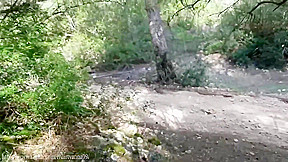 Desi Babe Fucking And Sucking In The Jungle