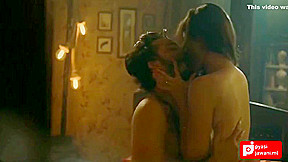 Desi Bhabhi Ro Rhi Hut Dete Hue Jabki Uska Pati Dekh