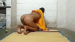 Desi Bihar Wali Bhabhi Ko Jabardasti Chudai Ki Jab Bhaiya Bahar Tha