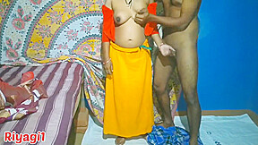 Desi Boudi With Sex