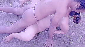 Desi Girlfriend Ko Park Me Choda == Public Sex With Girlfriend