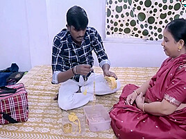 Desi Indian Bhabhi Fucking Stranger