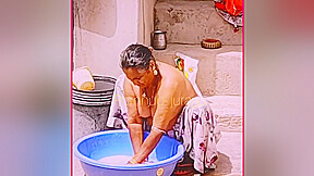 Desi Indian Village Mature Aunty Bathing Video