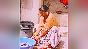 Desi Indian Village Mature Aunty Bathing Video