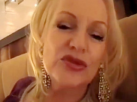 Dirty talking mature bimbo