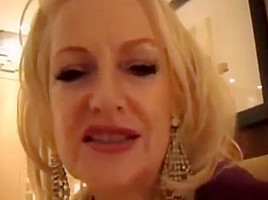 Dirty talking mature bimbo