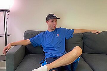 Dominos Pizza Delivery Guy Fucks Customer