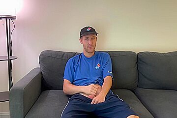 Dominos Pizza Delivery Guy Fucks Customer