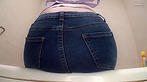 Dvmm-005 Immediate Saddle To A Fair-skinned Deca-ass Ho