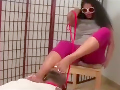 Ebony Amazon foot worship