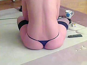 Ela0635 show ass APOLET
