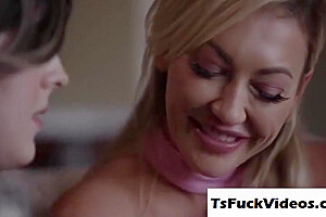 Ella Hollywood And Holly Wood In Small Juggs Tgirl Roots A White Cis Girl