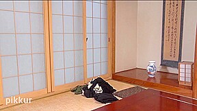 Emiri Momota Seducing By Flashing Pussy: Emiri Momota
