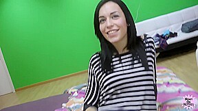 Entiendo Nada With Silvana - HeavyOnHotties