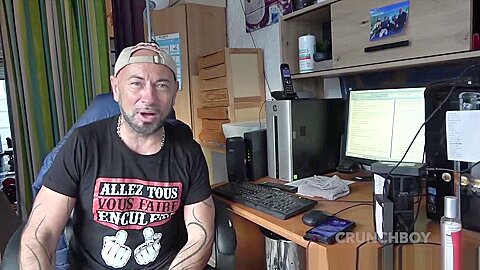 Enzo Rimenez fucked raw by Fred - PrivateClubBigCock