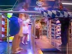 Escalator air uncovers tight panties