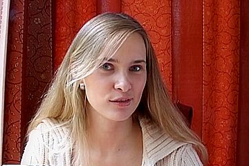 Ester in hot homemade video showing two lovers fuck