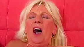Extreme Granny Gets Munched On