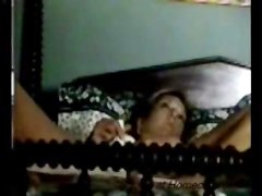 Fast masturbation of milf on bed