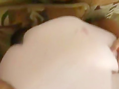 Fat hotty is giving a head