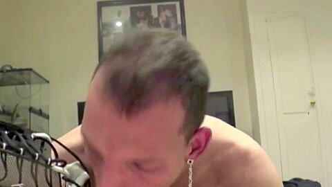 Feet domination for a scally boy from Paris - CrunchBoy