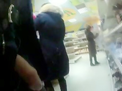 Flash cum in supermarket 19