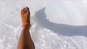 Franzi´s Feet at the Pool