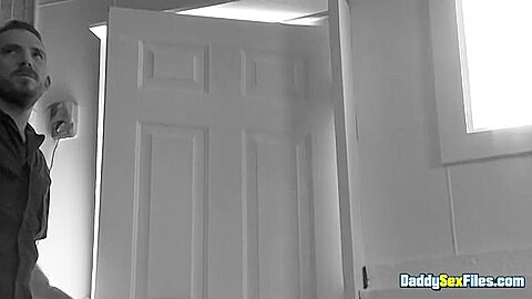 Gang Fun In The Rest Room - Leo Donato, Billy Ramos, Josh Stone, Franco Scott