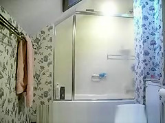 Girlfriend shower