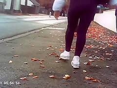 Girls hit sexy public,